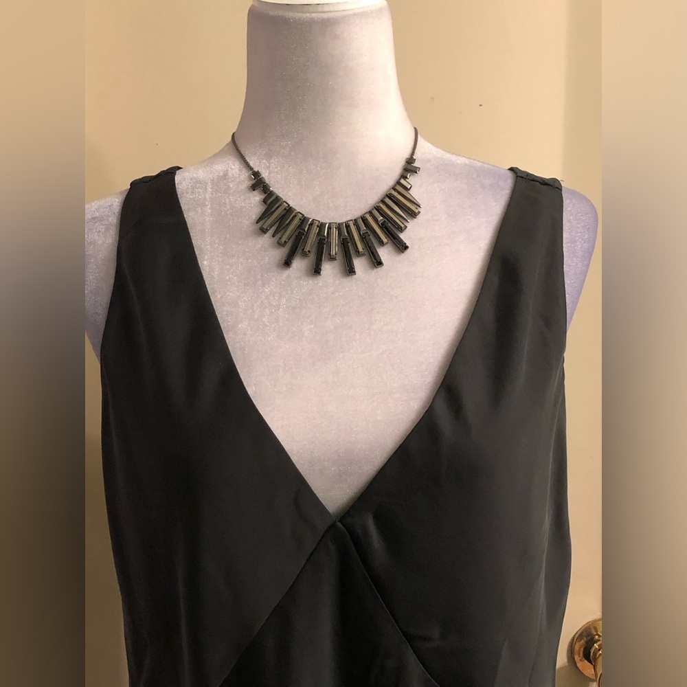 Kendra Scott Black and Silver Statement Necklace